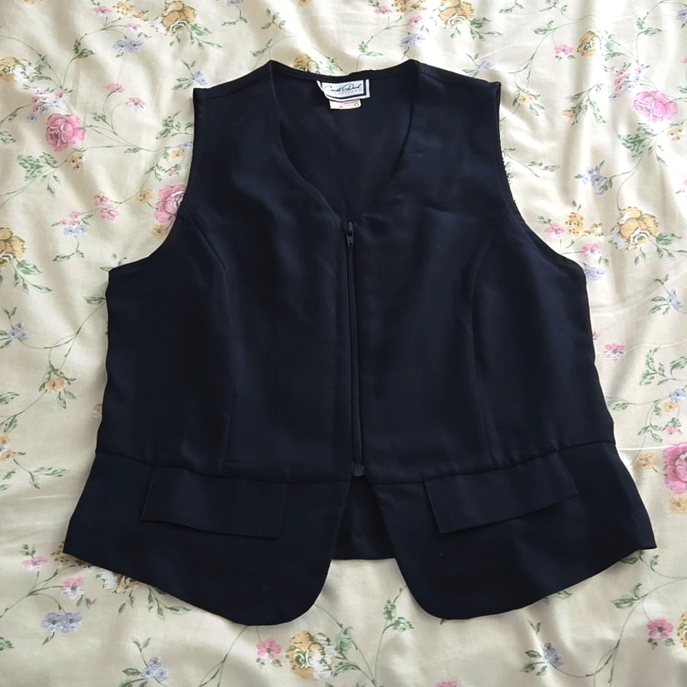 Black Vintage Zipper Vest 🟢🟢